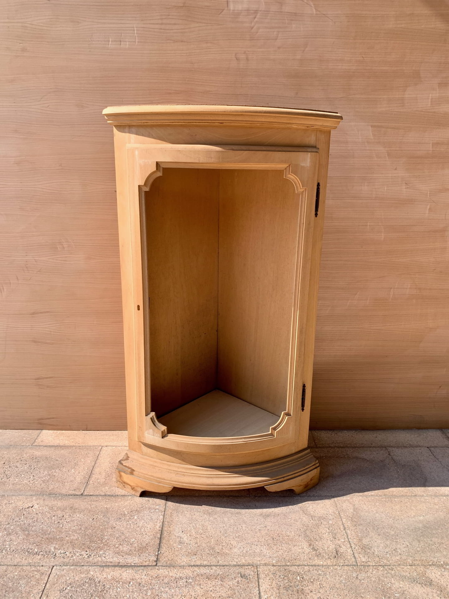 art.F02 - Angoliera bassa 1 porta